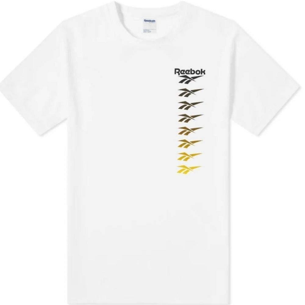 Reebok  Vector Tees  Size M